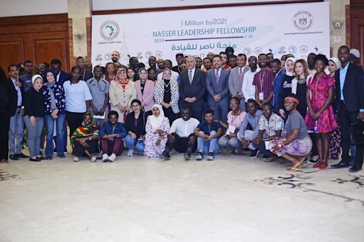 وزير الموارد المائية والري يلتقي بشباب منحة ناصر للقيادة الإفريقية