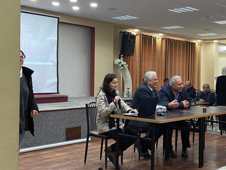 «مجادة هاشم» خريجة منحة ناصر للقيادة الدولية متحدثاً بيوم المرأة الفلسطينية 