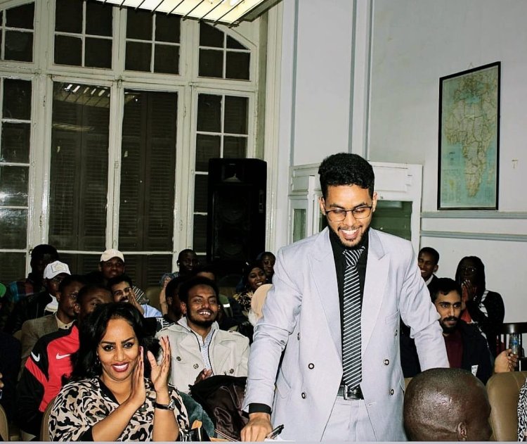 عضو حركة ناصر الشبابية رئيسا للاتحاد العام للطلبة الأفارقة في مصر 