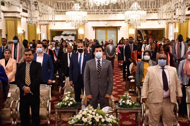 ختام فعاليات منحة " ناصر للقيادة الدولية " بحضور وزير الشباب والرياضة ولفيف من السفراء والقيادات