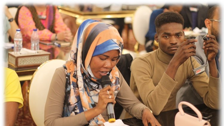 جلسة حوارية (محددات السياسة الخارجية الوطنية في ظل التحديات الإقليمية والدولية) ضمن فعاليات اليوم السادس من منحة " ناصر للقيادة الدولية "