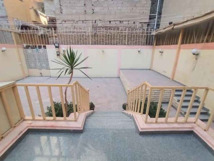 مكتبة والد الزعيم جمال عبد الناصر