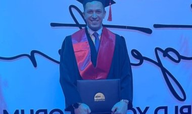 Mhitimu wa Udhamini wa Nasser  ni miongoni mwa wahitimu wa mpango wa Urais katika shughuli za sherehe ya Hitimisho ya Jukwaa la Vijana Duniani