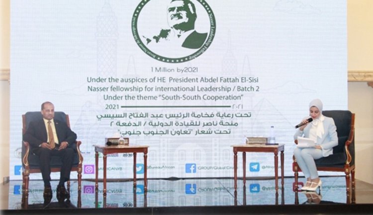Nasser Fellowship round-table discussion on “The Egyptian Armed Forces’ Efforts in Building National Cadres”