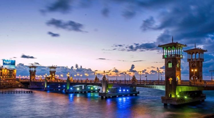 « Alexandrie », l’ancienne capitale, la perle de la Méditerranée