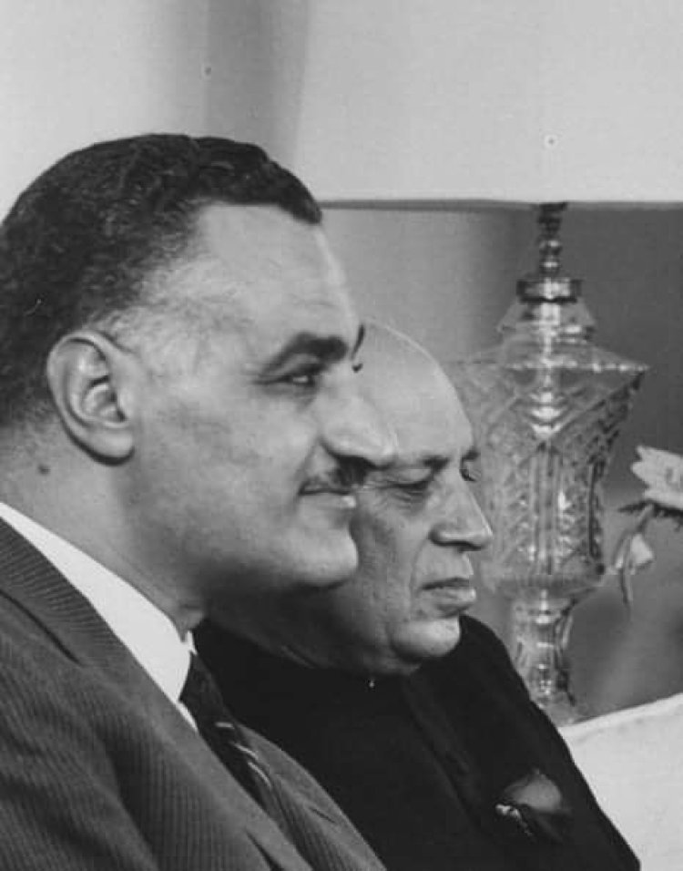 Abd-Alnasser lors de sa première rencontre avec le leader indien Nehru