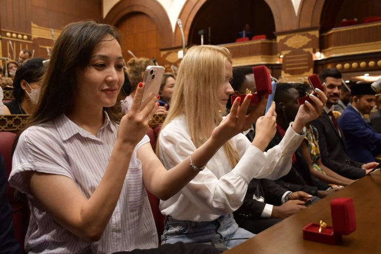 رئيس مجلس الشيوخ  يستقبل الوفود الشبابية المشاركة في الدفعة الثالثة من منحة ناصر للقيادة الدولية 