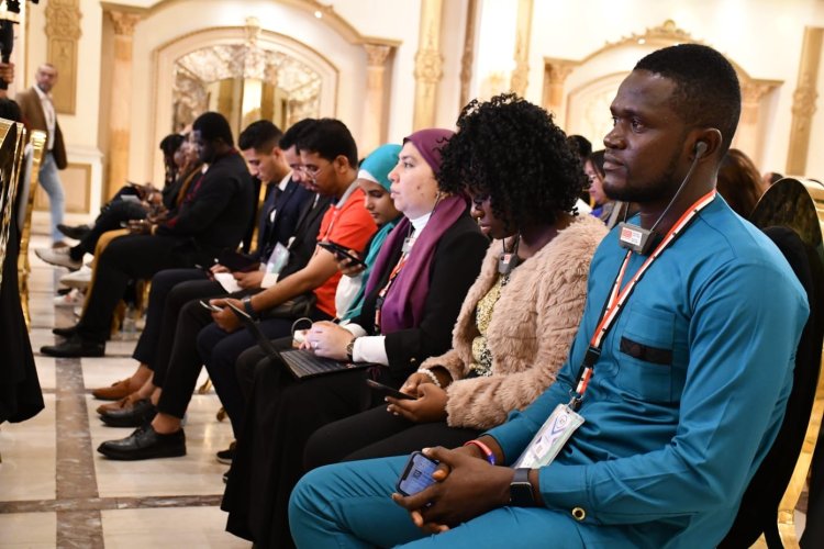 Centros de Investigación y Pensamiento para el Desarrollo de Alianzas y Toma de Decisiones en la Mesa de Clausura del Séptimo Día de Nasser Fellowship para Leadership Internacional