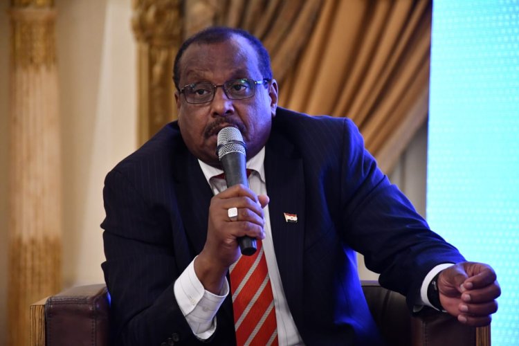 Líderes del Centro de Información y Apoyo a la Decisión dialogan con los participantes de Nasser  Fellowship para Leadership Internacional