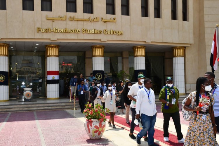 La Academia de Policía acoge delegaciones de jóvenes que participan en Nasser Fellowship para leadership Internacional