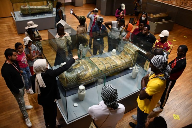 A “tourist tour” in Alexandria for youth delegations participating in the Nasser Scholarship for International Leadership