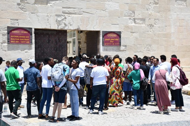 A “tourist tour” in Alexandria for youth delegations participating in the Nasser Scholarship for International Leadership