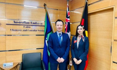A Nasser Fellowship for International Leadership Graduate meets the Chargé d’Affairs of the Australian Embassy in Egypt