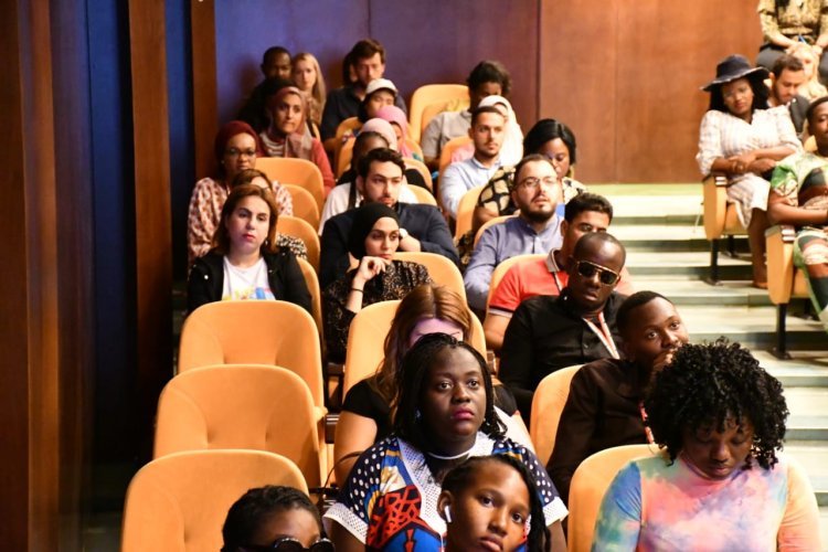 Les jeunes participants à la Bourse Nasser visitent le Musée national de la civilisation égyptienne