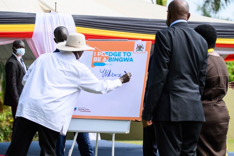 بحضور الرئيس الأوغندي .. غزالي متحدثاً بالمؤتمر القاري للنظراء الشباب 