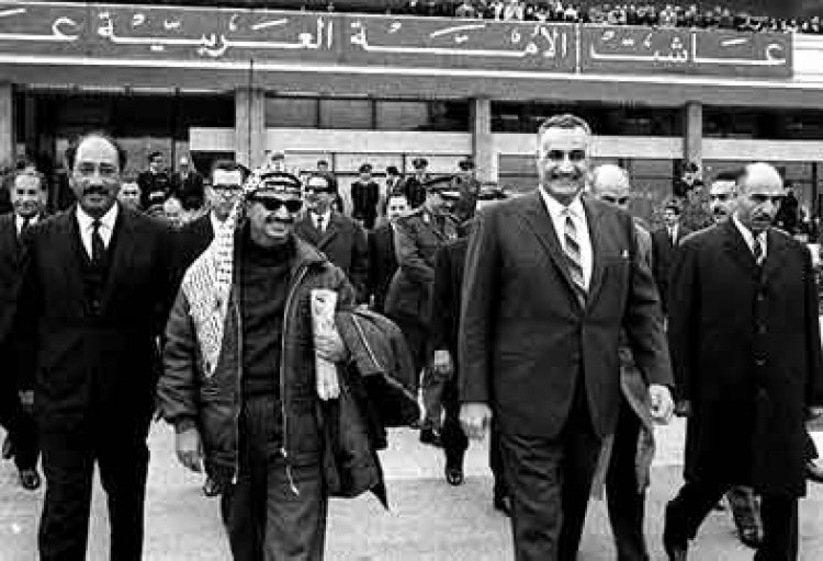 ياسر عرفات.. أبو عمار المناضل