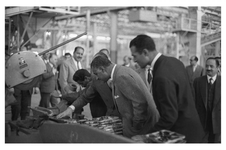 مصنع مهمات السكك الحديدية (سيماف)... أول مصنع في الشرق الأوسط لتصنيع وإنتاج عربات ركاب القطارات