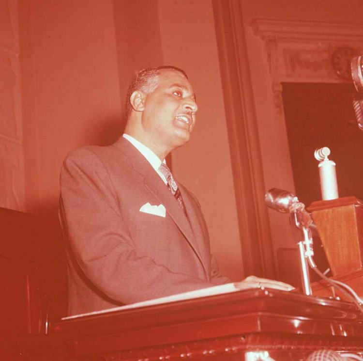  إن مشكلة ارتفاع الأسعار لا يمكن حلها إلا بزيادة الإنتاج