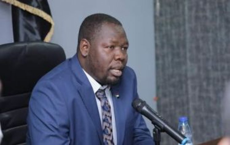 "Ghazaly" se reúne con Burhan y el poderoso revolucionario sudanés