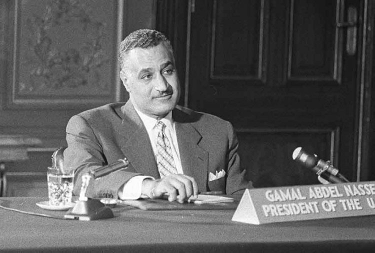 إن الصين الشيوعية دولة قائمة الآن وحقيقة ثابتة فيجب على أمريكا أن تقبل هذه الحقيقة