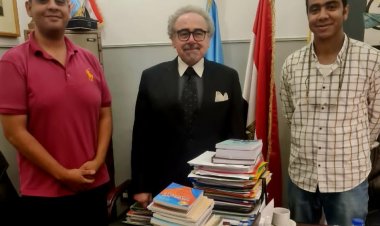 L'Union des écrivains égyptiens reçoit les dirigeants du mouvement de jeunesse de Nasser.