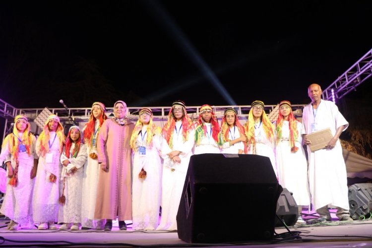 “Thamazirth” Festival:  graduate of the Nasser Fellowship creates the event in his city 