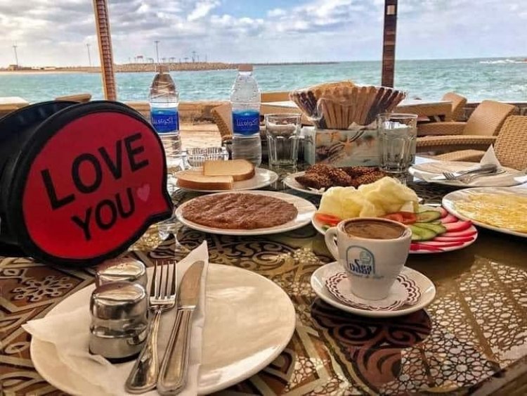 دمياط حيث التقاء البحر بالنهر