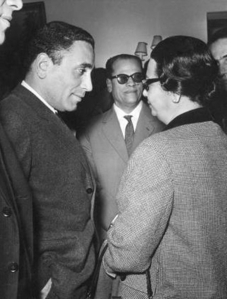 ذكري ميلاد جسر الصحافة الأدبية .. محمد حسنين هيكل