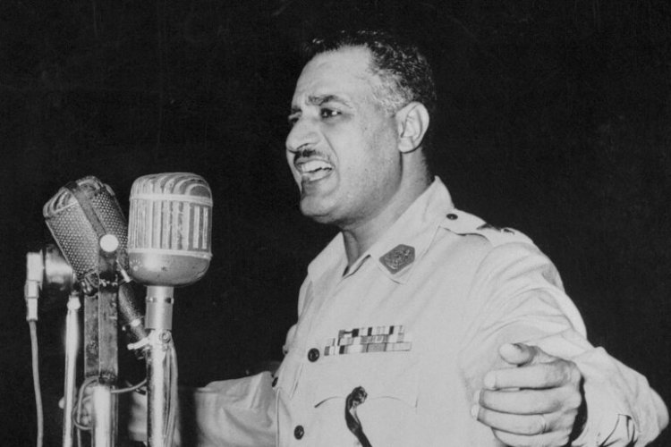 دور محمد نجيب فى محاولة اغتيال جمال عبد الناصر