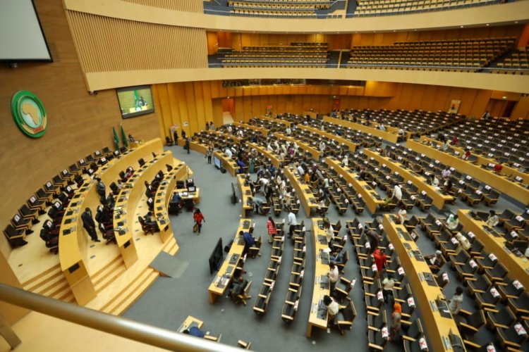 Mhitimu wa Udhamini wa Nasser kwa  Uongozi wa Kimataifa ashiriki katika Mkutano wa  Kilele wa Vijana waafrika wa Umoja wa Afrika kwa mwaka wa 2022