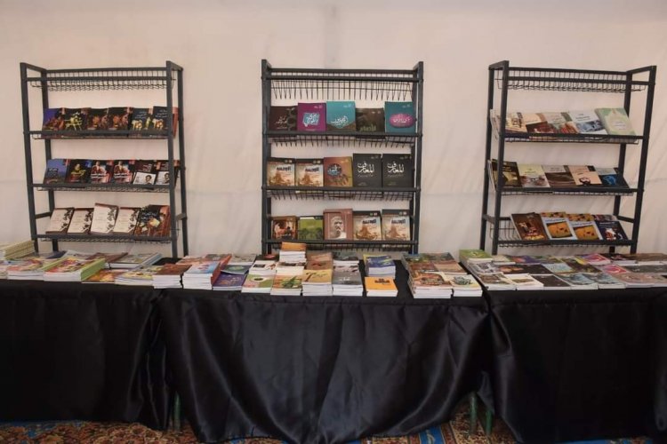 En conjunción con el Día Mundial de la Lengua Árabe.. La Universidad Ain Shams honra al miembro del Movimiento Juvenil Nasser