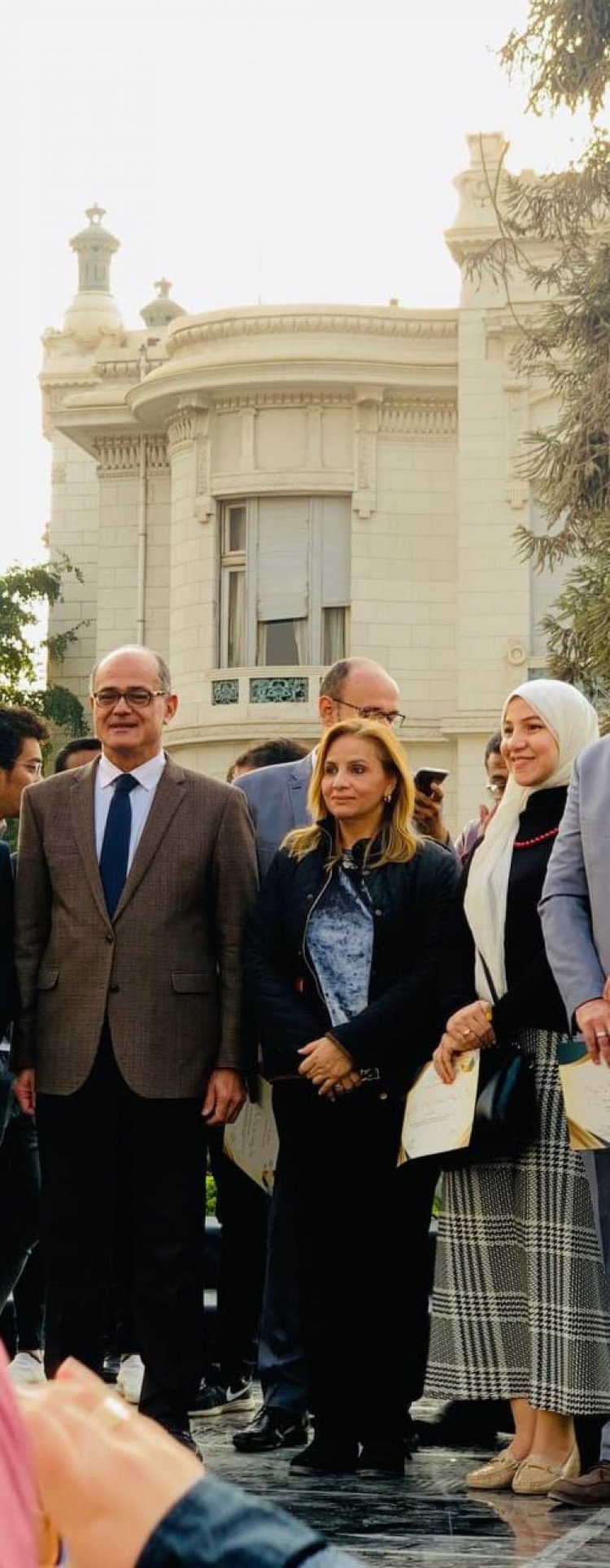 En conjunción con el Día Mundial de la Lengua Árabe.. La Universidad Ain Shams honra al miembro del Movimiento Juvenil Nasser