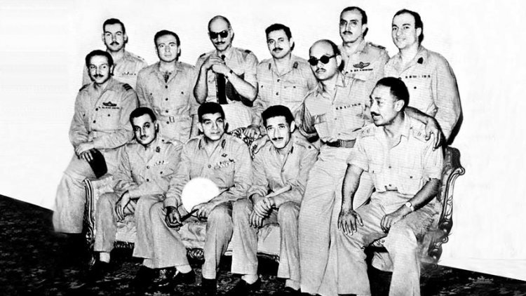 Le héros de la guerre et de la paix "Mohamed Anwar El- Sadate"