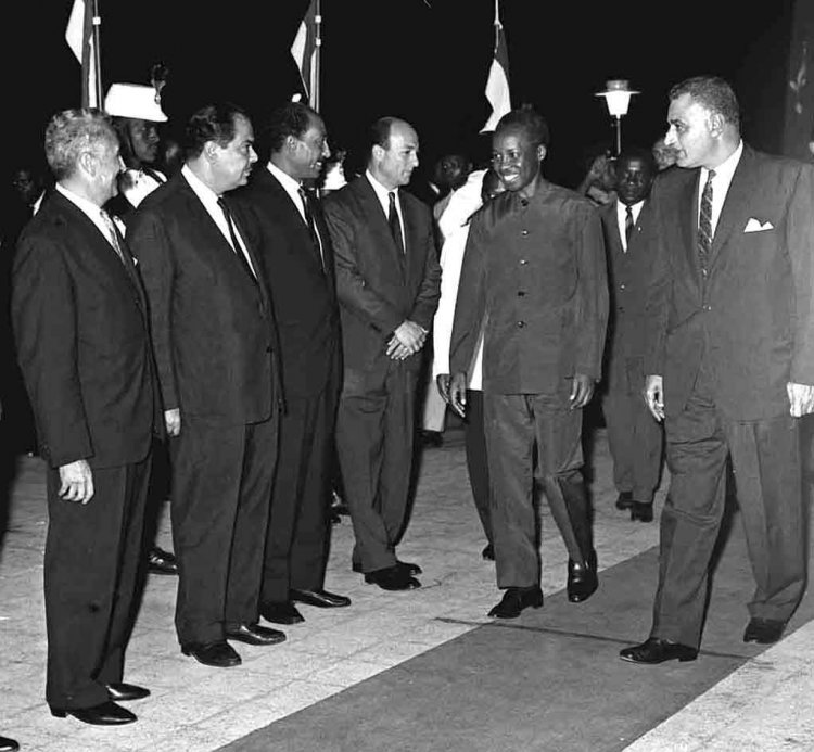 Le héros de la guerre et de la paix "Mohamed Anwar El- Sadate"