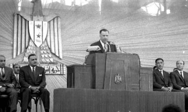 رجال حول الرئيس عبدالناصر (١١).. وجيه أباظة المحافظ الجوكر