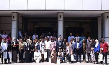 Le CAPMAS accueille les participants de la Bourse Nasser pour le leadership africain