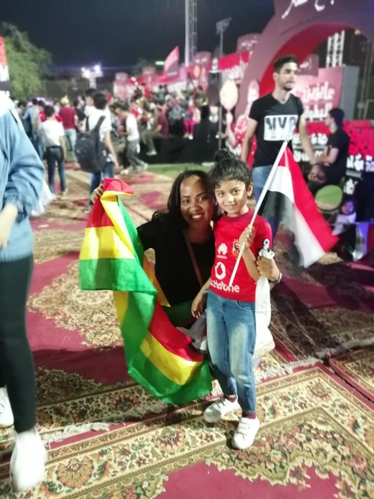 Les jeunes de la Bourse Nasser saluent la cérémonie d’ouverture de la Coupe d’Afrique des nations