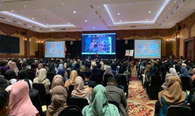 Ghazaly orateur au congrès international des jeunes en Indonésie