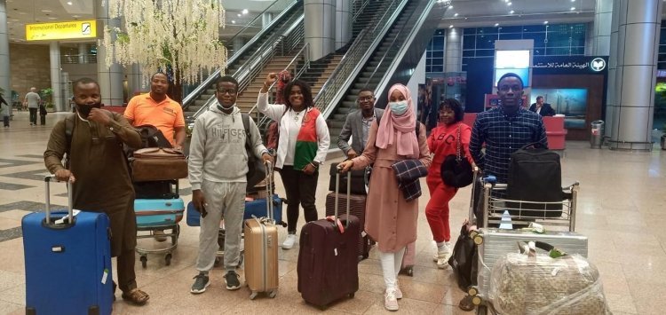 Le ministère de la Jeunesse et des Sports reçoit des délégations de jeunes participant à la quatrième édition de la Bourse Nasser pour le leadership international