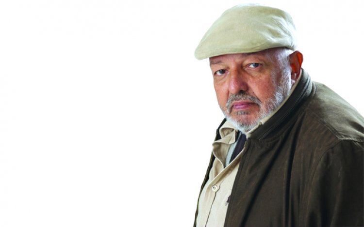 El director Muhamad Khan