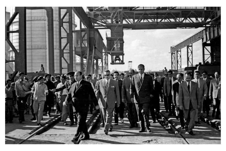 Kiwanda cha Vifaa vya Reli (SEMAF)... Kiwanda cha Kwanza kwenye Mashariki ya Kati Kutengeneza na Kuzalisha Magari ya Treni ya Abiria