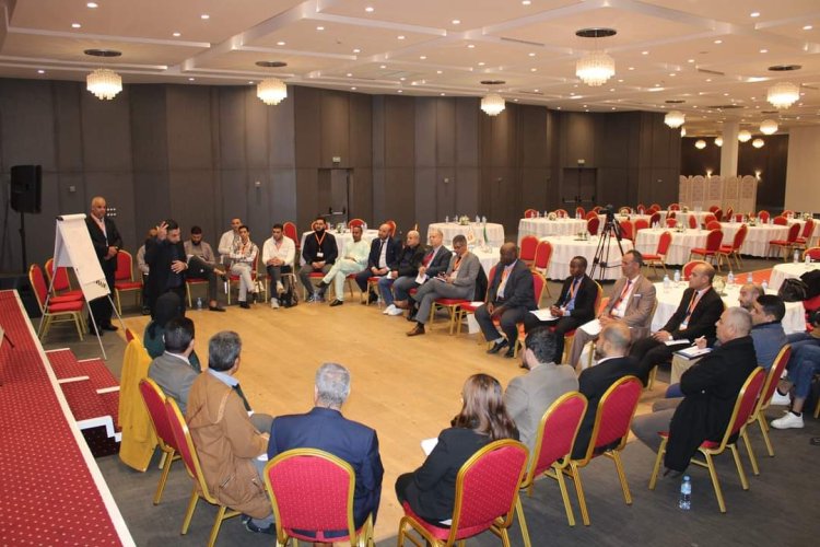 Nasser Alumni leads Algeria's National Volunteer Forum