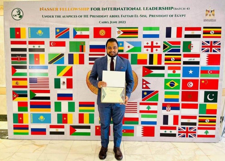 Invitation à la prière … le diplômé de la bourse Nasser a besoin de vos prières 