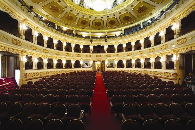 المسرح القومي بين الأمس واليوم