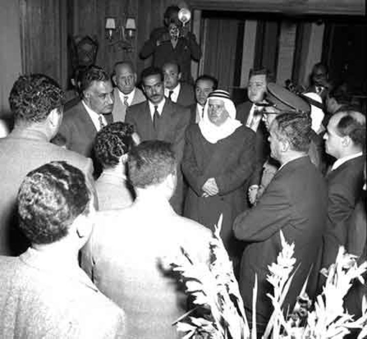 Nous devons nous tourner vers l’avenir pour protéger notre identité nationale.