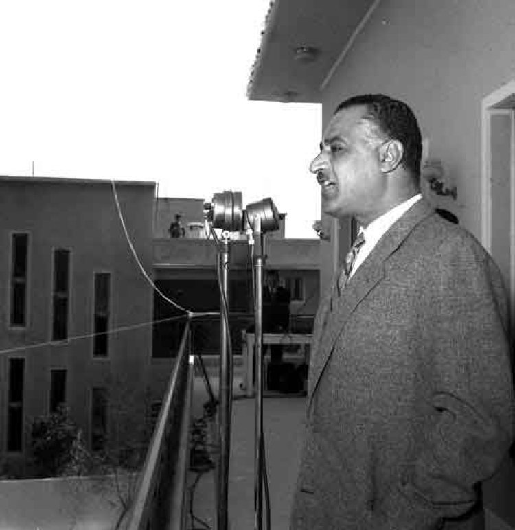 Les résultats de la révolution bénéficieront à tous pour améliorer la situation