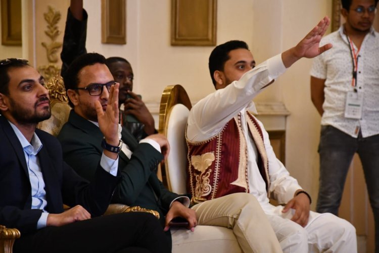À la clôture des activités du neuvième jour de la bourse Gamal Abdel-Nasser pour le leadership international, une session de dialogue intitulée « Ressources hydriques et développement durable » a eu lieu