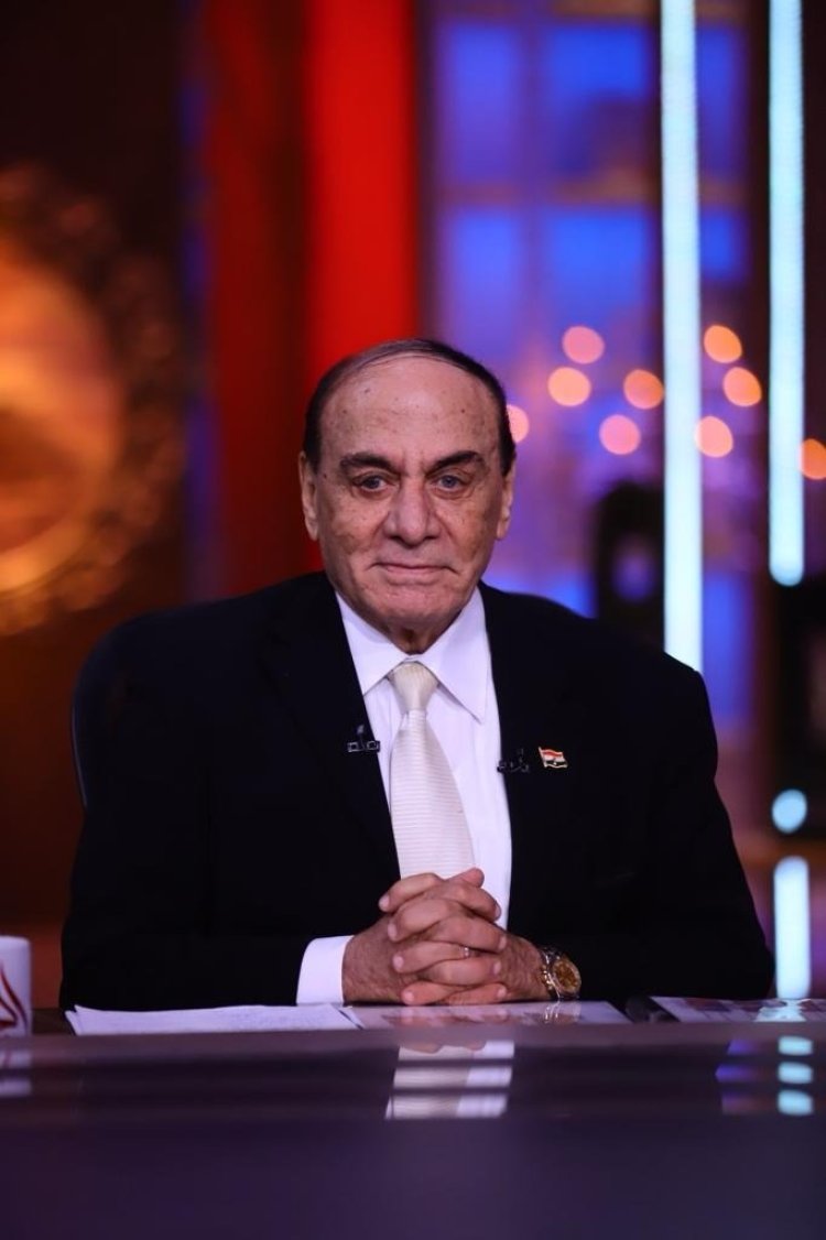 سمير فرج... من ميادين القتال إلى صدارة المشهد الثقافي والسياسي في مصر