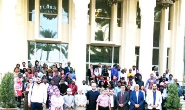 Les jeunes de la Bourse Nasser pour le leadership africain en visite à l’Observatoire mondial d’Al-Azhar