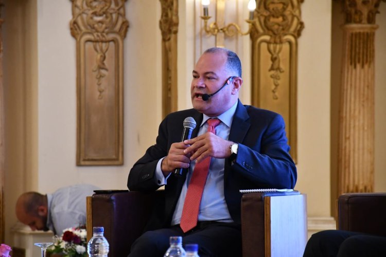 Les responsables éditoriaux de la presse nationale et des agences médiatiques à l’écoute des jeunes de la Bourse Nasser pour le leadership international
